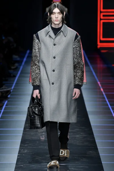 Look 6